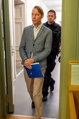 玛德琳·麦肯怀疑克里斯蒂安·布鲁克纳准备“逃离欧洲,改头换面”