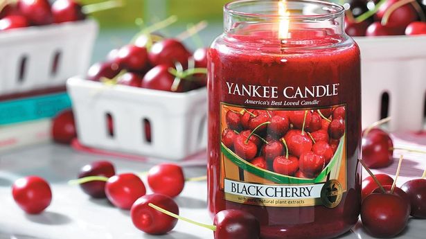 “我最喜欢的香味之一”Yankee Candle Black Cherry“总是售罄”，现在打7折
