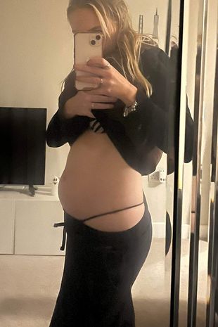 “医生告诉我15岁生孩子可以治愈我的痛经。”