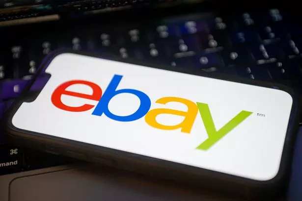 “我十几岁的时候就在eBay上卖了25万英镑。”