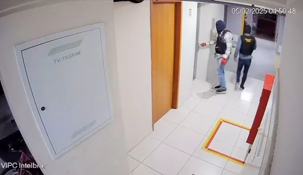 一对夫妇被假警察绑架几小时后被残忍处决
