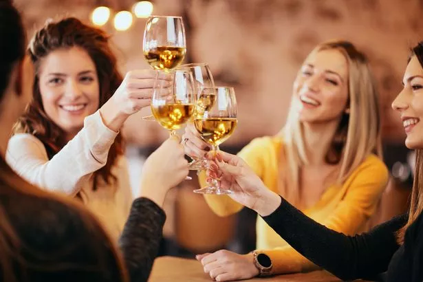 “这些都是我酗酒的迹象,也是让我停止酗酒的原因。”