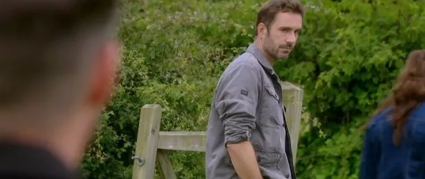 ITV Emmerdale预告片预告了新人John Sugden的重磅消息，第二个村庄的联系被揭露了