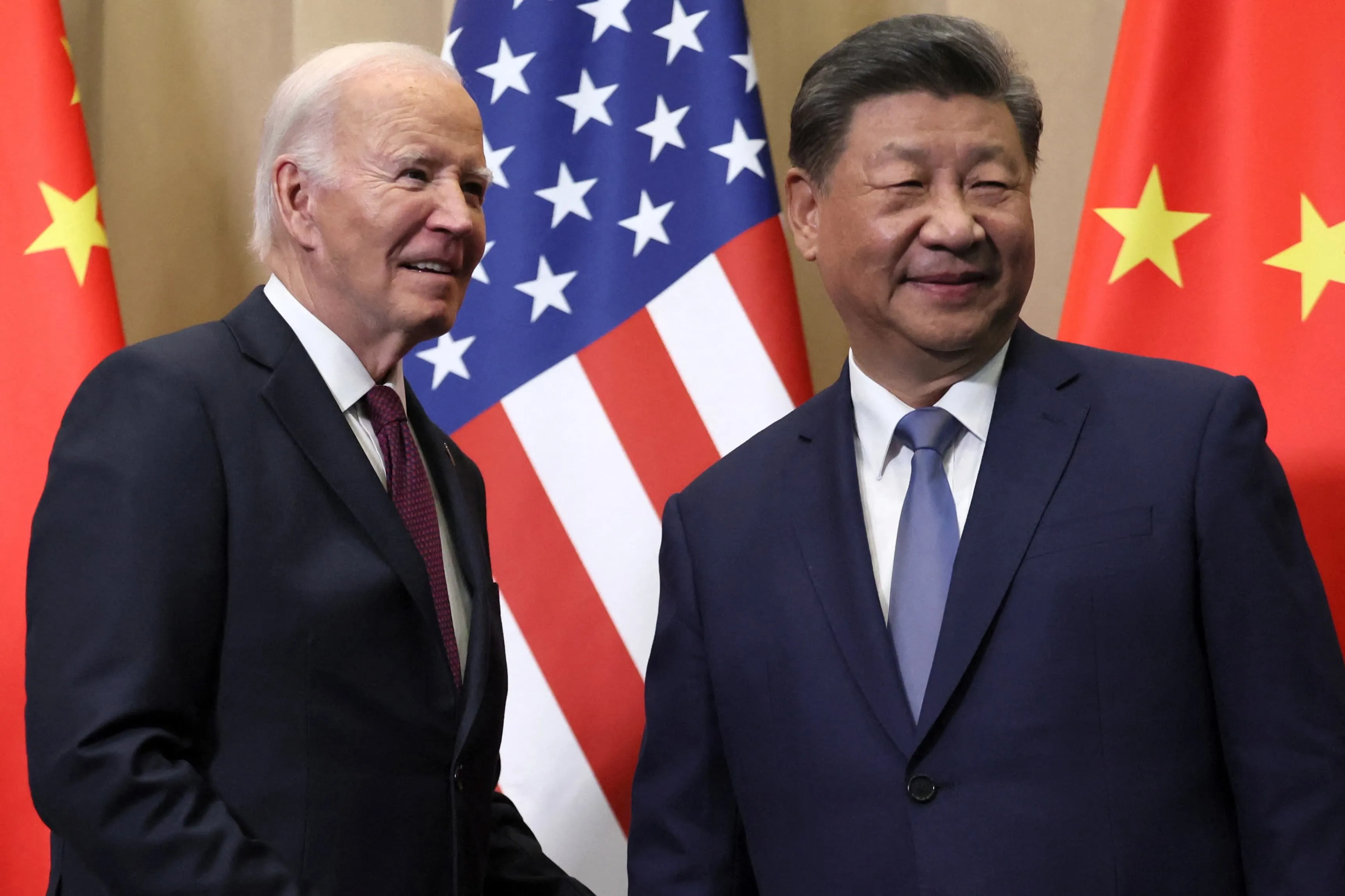贸易紧张对美国经济和亚洲经济的影响:政治分析