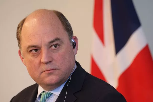 前英国国防大臣警告称,弗拉基米尔·普京“来找我们了,我们必须做好准备”