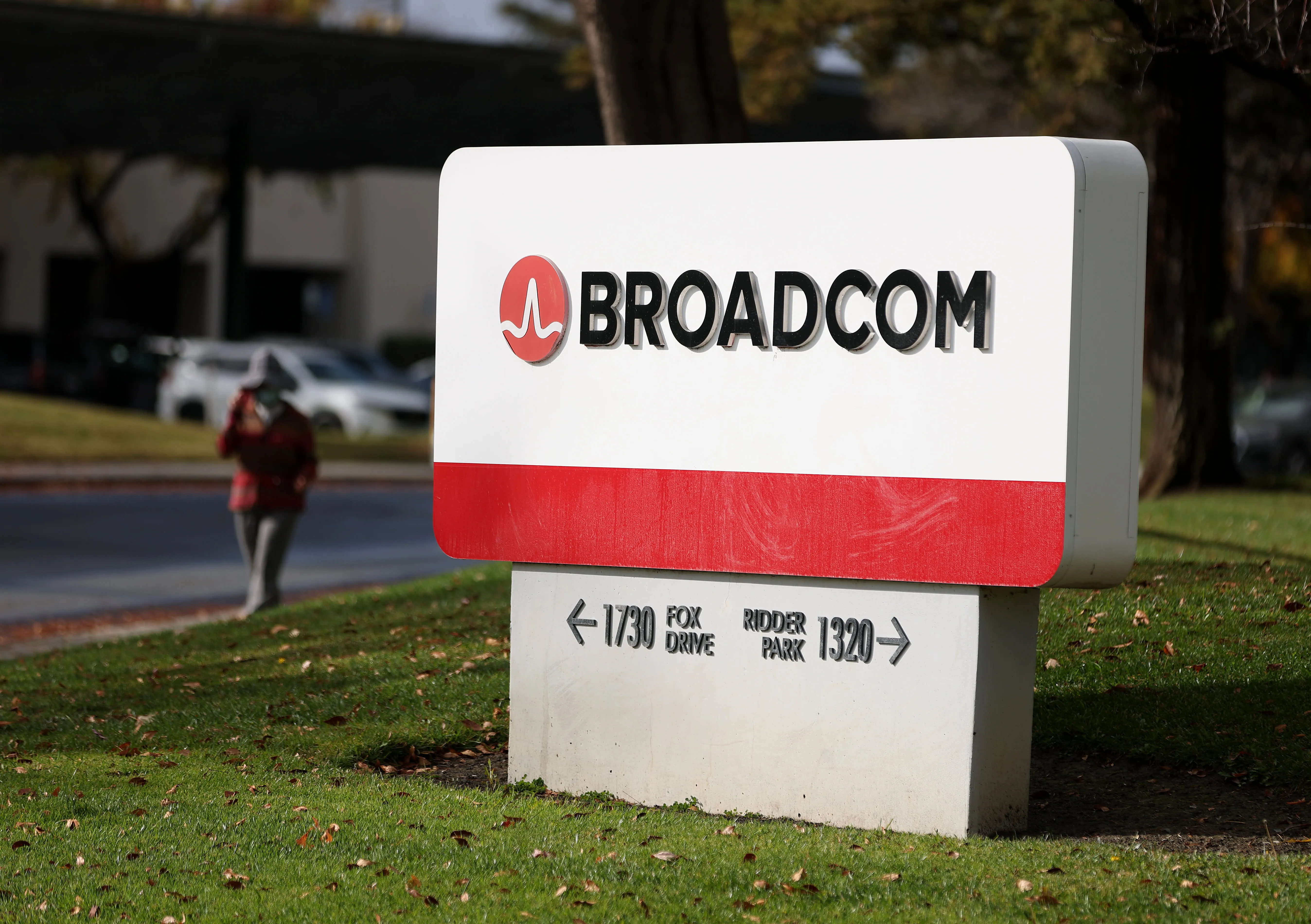 投资策略洞察：Spotify Technology SA、高盛集团（Goldman Sachs Group Inc .）和博通（Broadcom Inc .）关注焦点